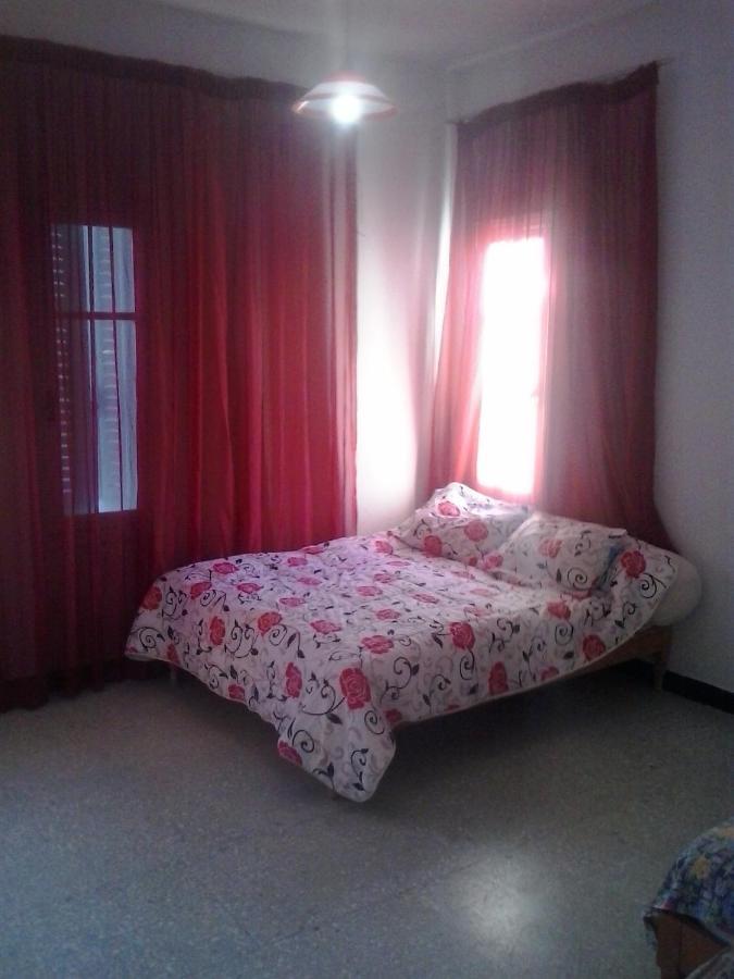 Duplex Pied Dans L'Eau Avec Magnifique Vue Sur Mer Monastir Exterior foto