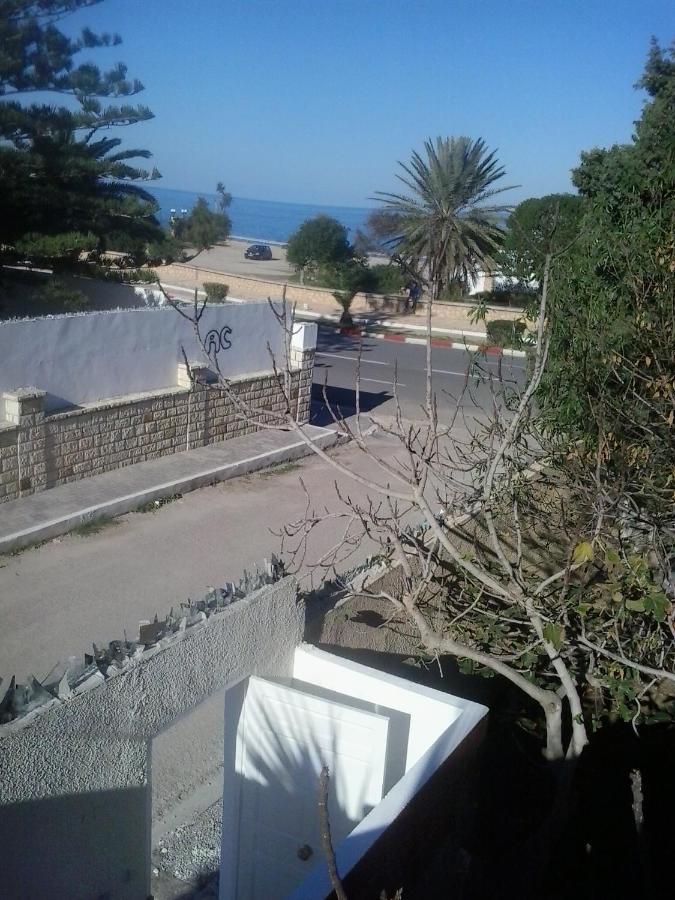Duplex Pied Dans L'Eau Avec Magnifique Vue Sur Mer Monastir Exterior foto