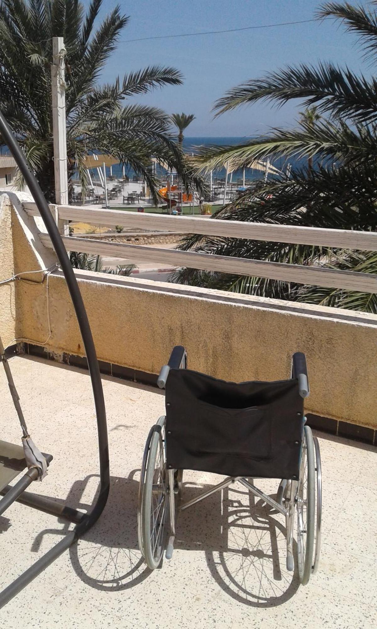 Duplex Pied Dans L'Eau Avec Magnifique Vue Sur Mer Monastir Exterior foto