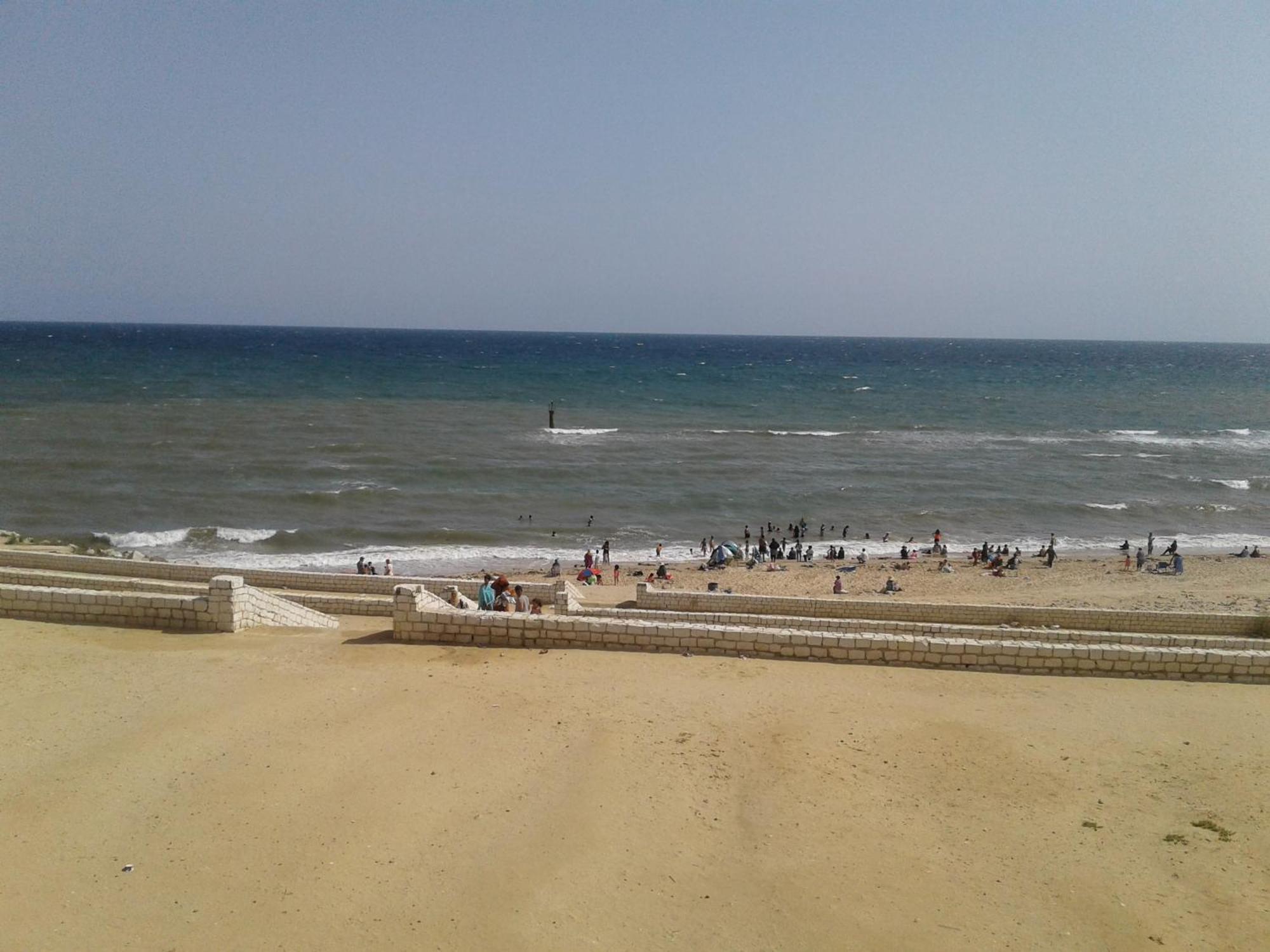 Duplex Pied Dans L'Eau Avec Magnifique Vue Sur Mer Monastir Exterior foto